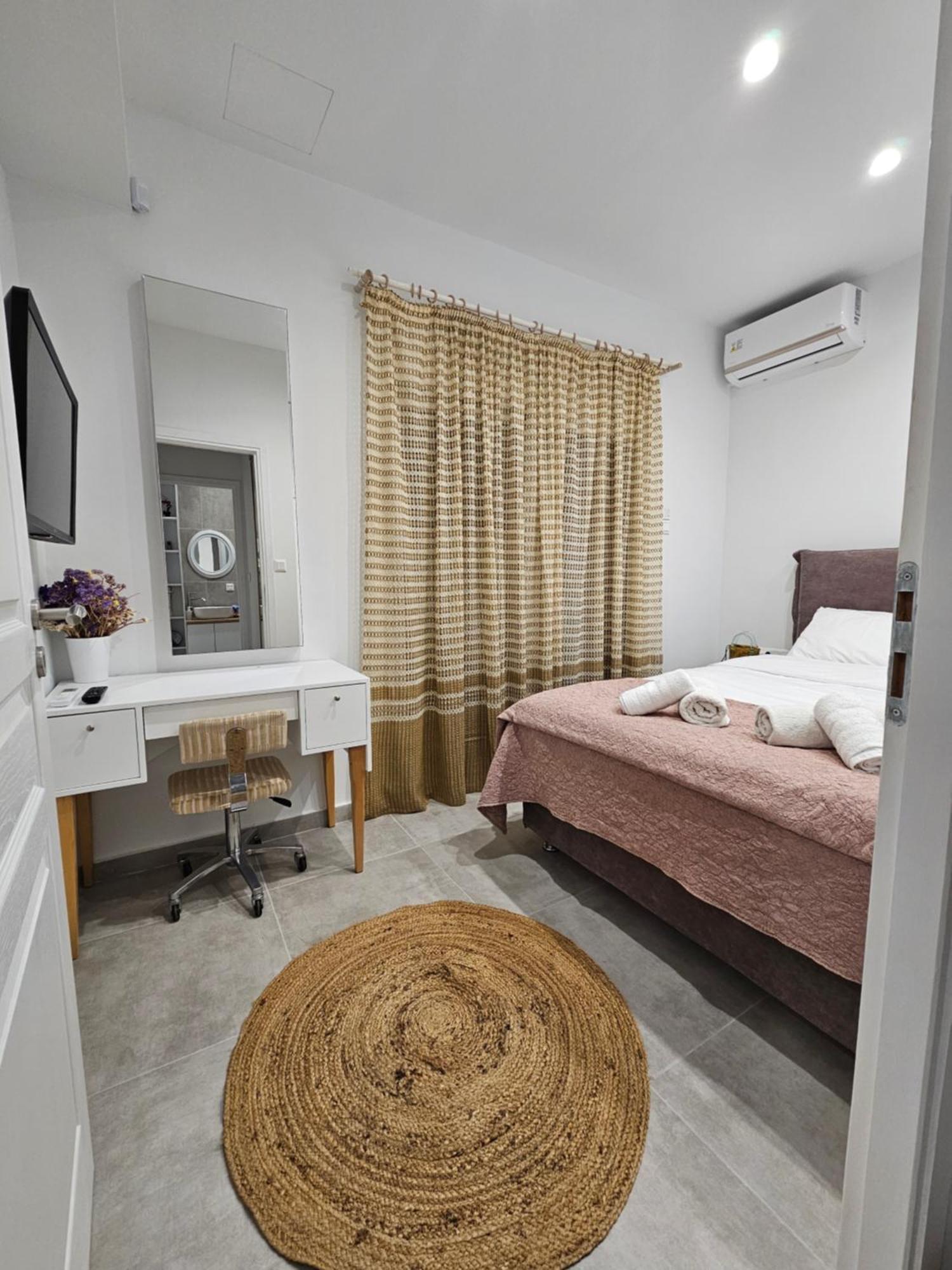 Bamboo Apartment Marousi Center Atenas Exterior foto